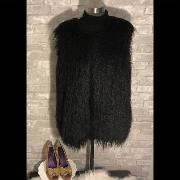 Cara of New York Faux Fur Shearling Vest Size M-L Black - Picture 1 of 6
